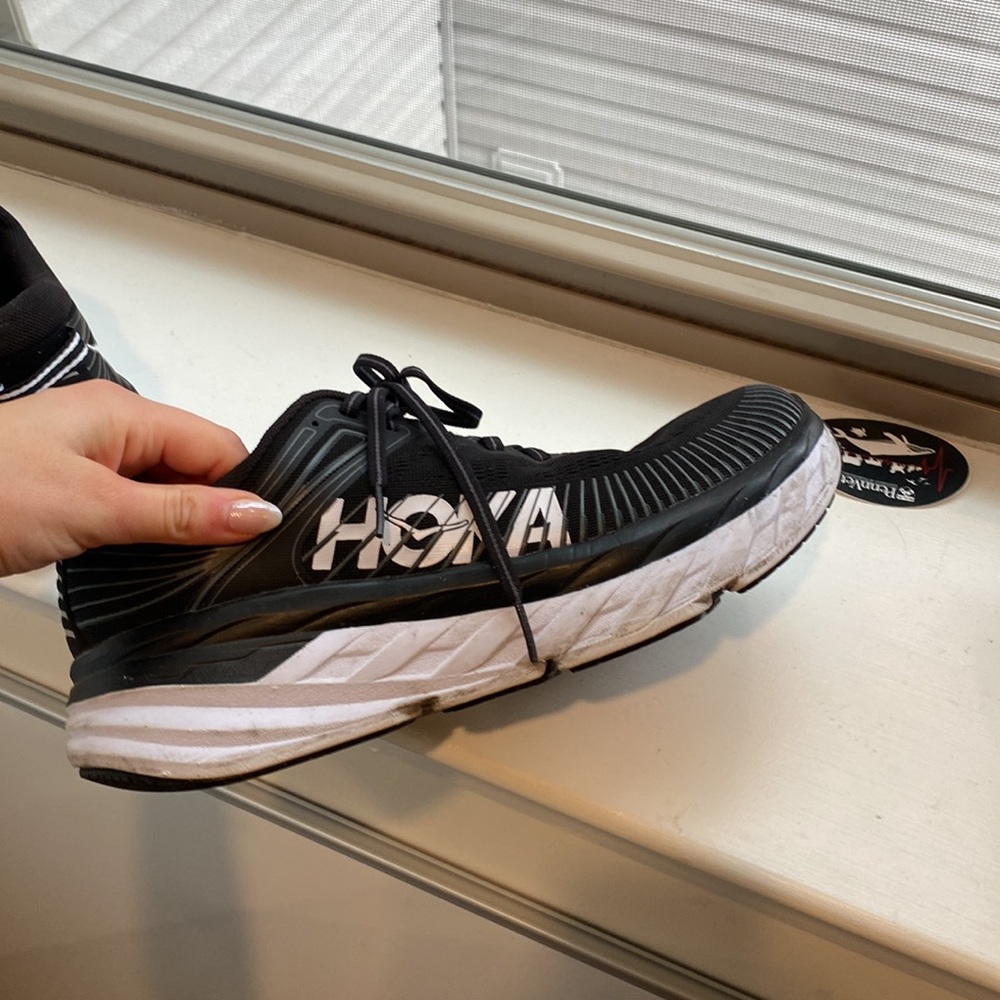Hoka size 8.5 great condition - Picture 4 of 7